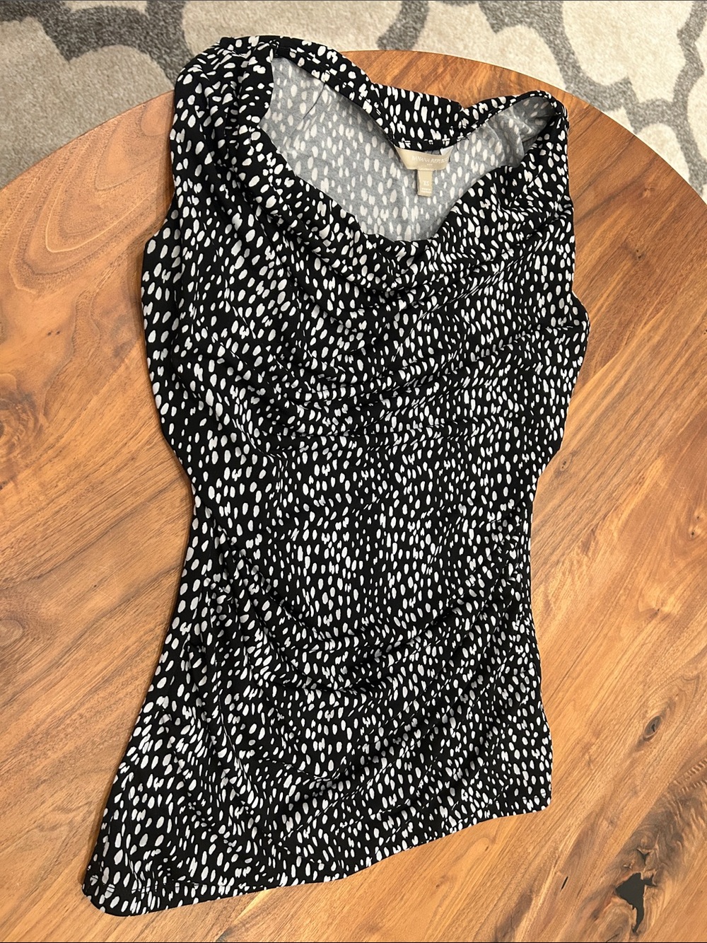 Banana Republic Sleeveless Black & White Dotted Cowl Neck Women's Top